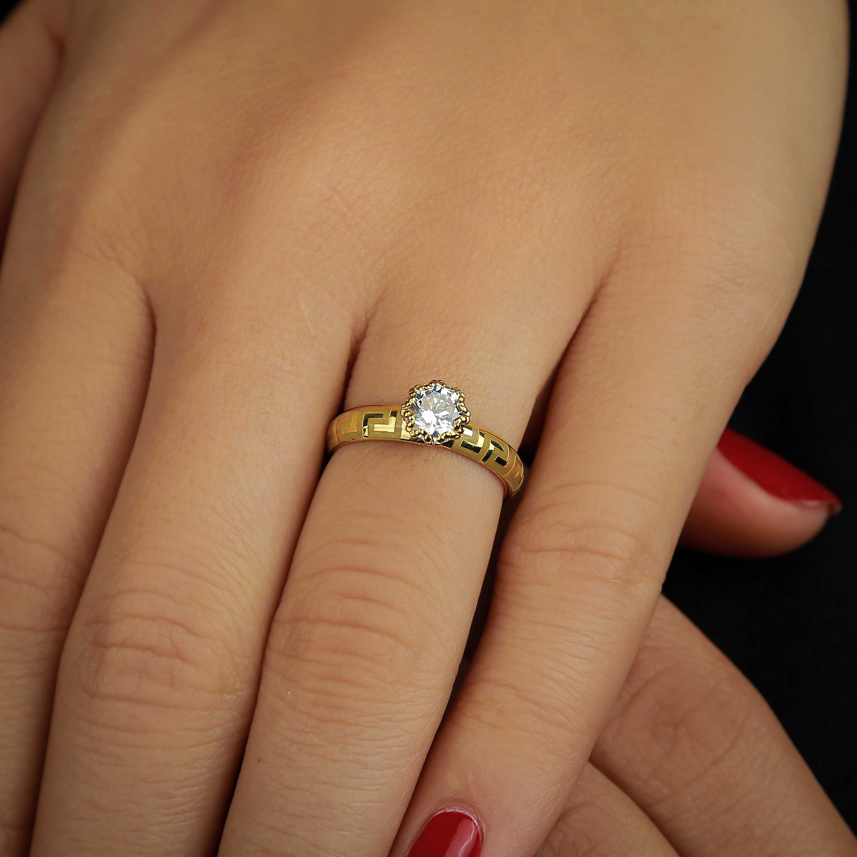 18 karat gold ring, Turkish made - (H-0690)